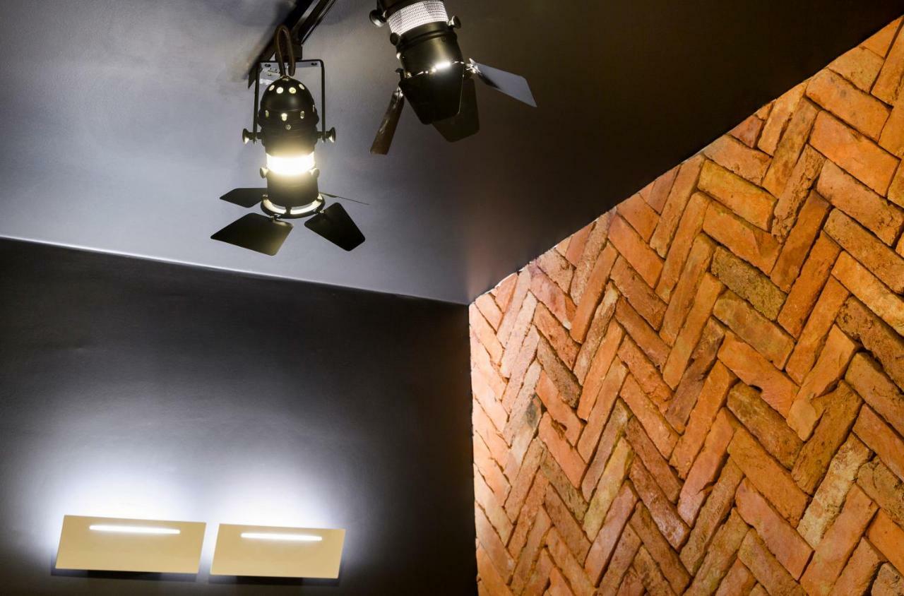 Split Industrial Design Rooms Chambre photo