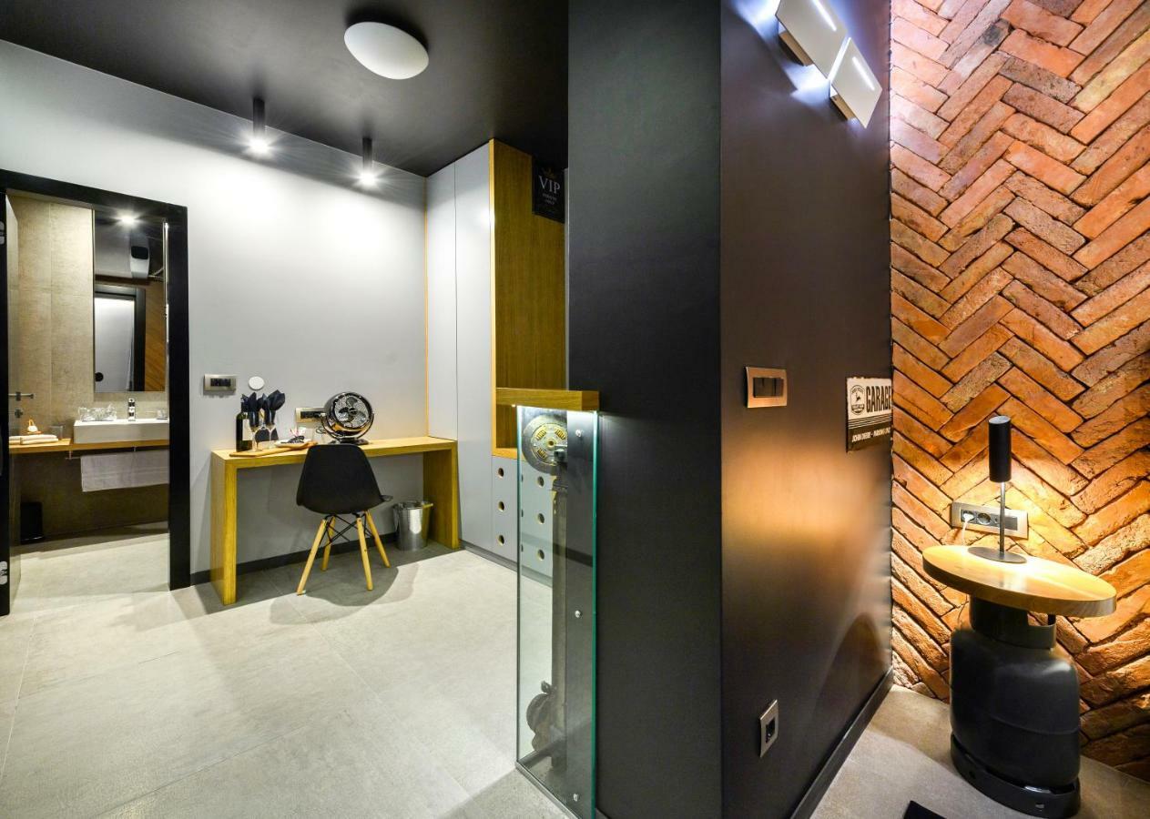 Split Industrial Design Rooms Extérieur photo